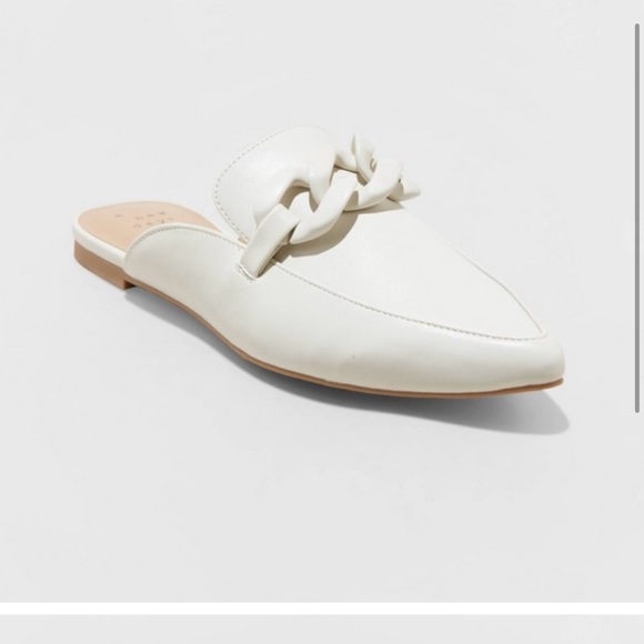 NWOT Women's Amber Slip-On Mule Flats - A New Day™ Black 8 - Picture 1 of 4